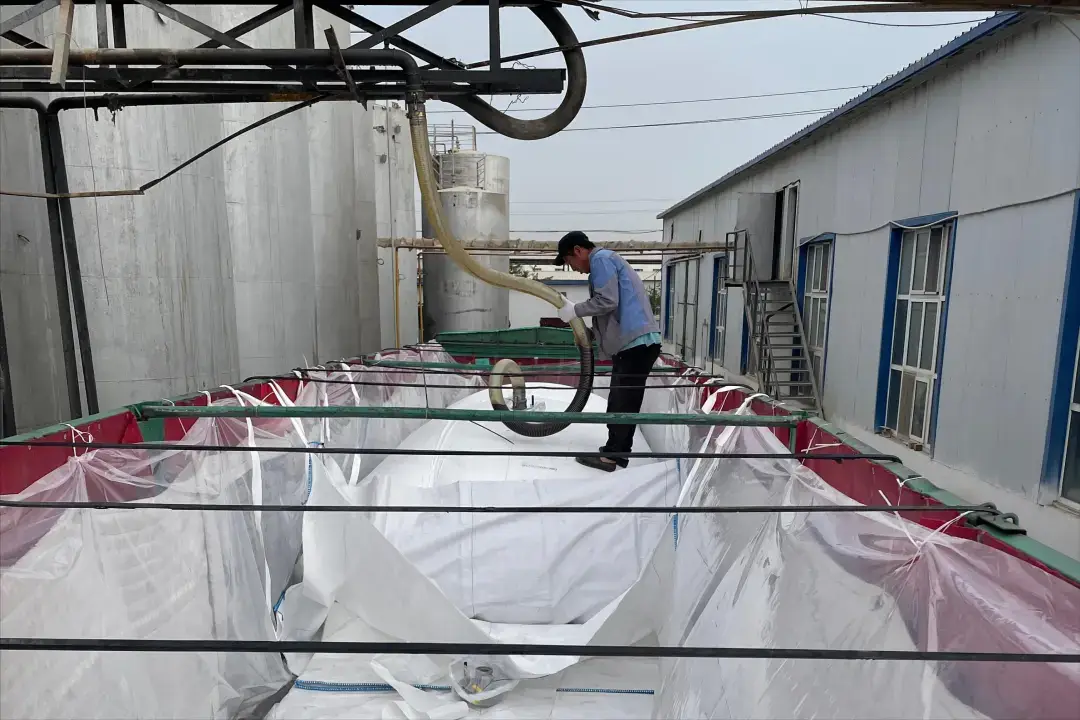 每年报废百万吨！旧铁轨为啥不回收重铸，而是用土埋掉？